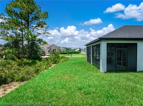 Exterior - 4659 Mignon Dr, Sebring, FL 33872 photo 5 of 6
