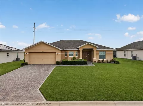 3048 Calliope Dr, Avon Park, FL 33825