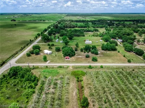 1628 Hicks Rd, Lorida, FL 33857 photo 3