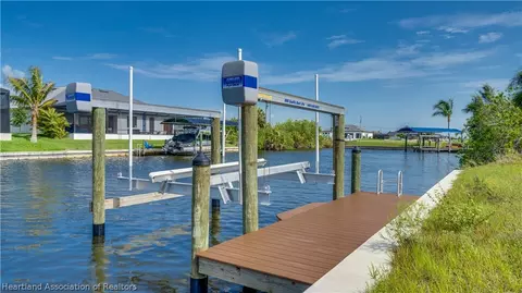 1217 NW 33 Ave, Cape Coral, FL 33993