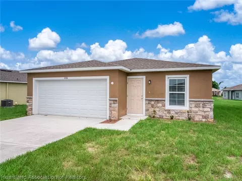 1448 Stone Ridge Cir, Sebring, FL 33870