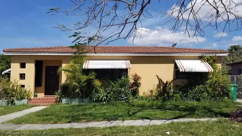 4801 NW 5th St, Miami, FL 33126