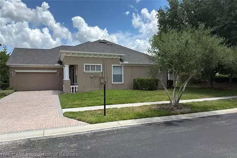 27325 Mistflower Dr, Wesley Chapel, FL 33544