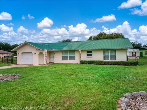 2830 N Huron Rd, Avon Park, FL 33825