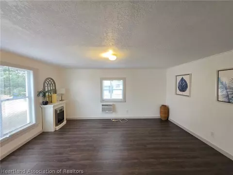 Living - 4525 High Ave, Sebring, FL 33870 photo 1 of 3