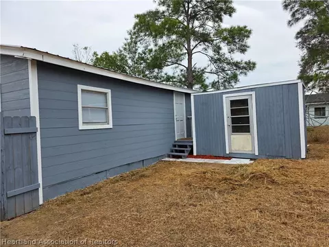 Exterior - 4525 High Ave, Sebring, FL 33870 photo 2 of 4