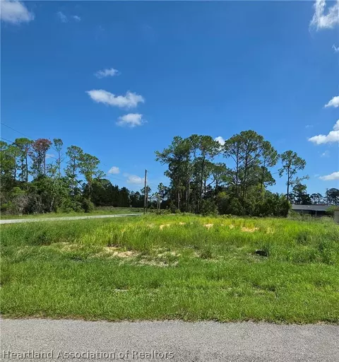 1724 Benz Ter, Sebring, FL 33870