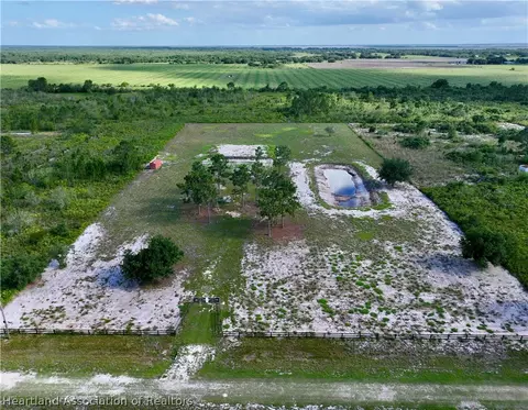 2901 Lariat Dr, Lorida, FL 33857 photo 12