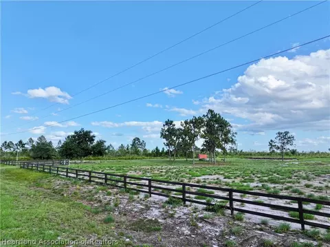 2901 Lariat Dr, Lorida, FL 33857 photo 10