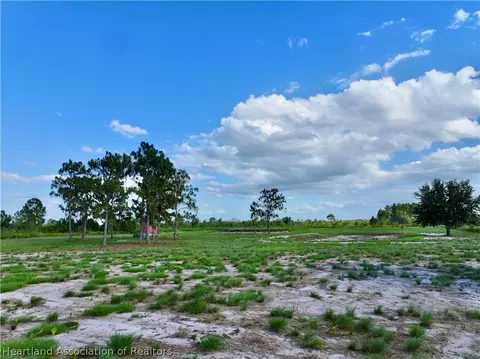 2901 Lariat Dr, Lorida, FL 33857 photo 9