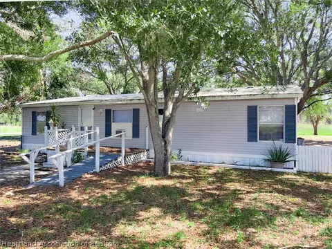 61 Leisure Ln, Venus, FL 33960