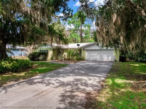 6232 Sherman Ter, Sebring, FL 33876
