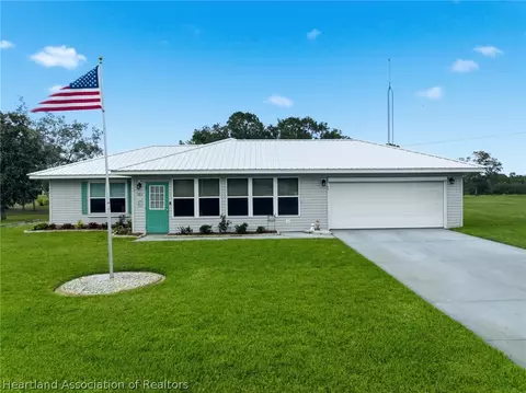482 Hickory Ridge Dr, Sebring, FL 33876