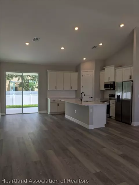 Kitchen - 4645 Boston St, Sebring, FL 33872 photo 1 of 2