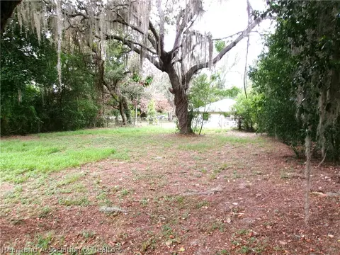 Exterior - 1703 Rainbow Ave, Sebring, FL 33870 photo 3 of 3