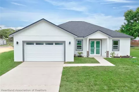 33183 Grand Prix Dr, Sebring, FL 33872