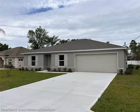 49 Bannbury Ln, Palm Coast, FL 32164