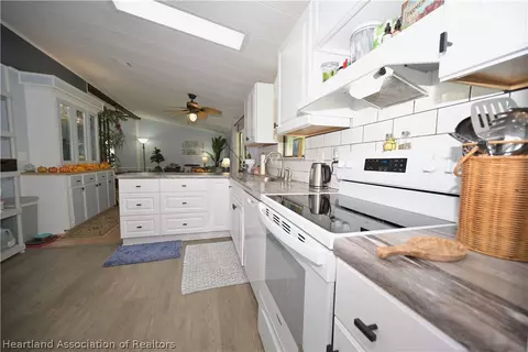 1950 Robin Ct, Sebring, FL 33870 photo 12