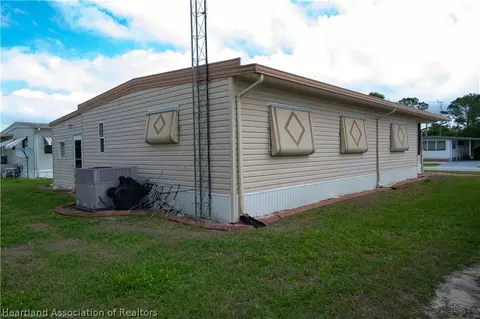 2721 Roger St, Sebring, FL 33870 photo 4
