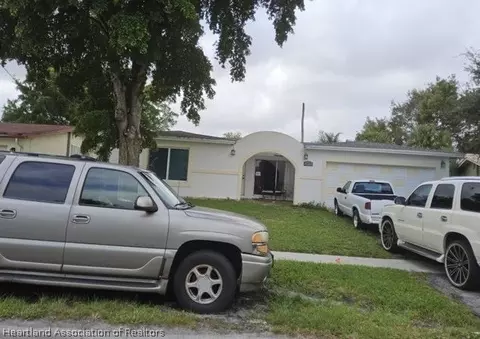 2421 NW 87th Ave, Sunrise, FL 33322
