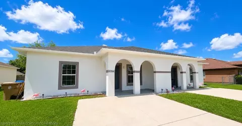 828 Abbeville Ct, Kissimmee, FL 34759