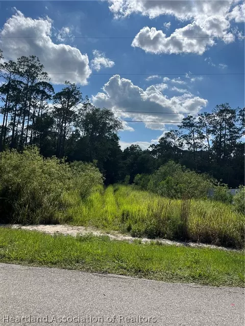 7101 Aster Pl, Sebring, FL 33875 photo 5