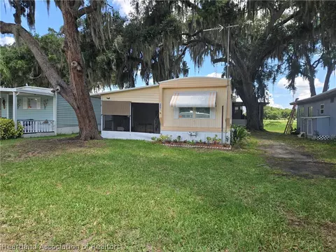 138 Shrimp Ave, Lorida, FL 33857