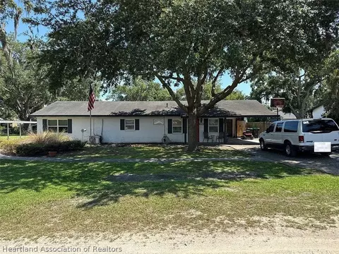 314 E Gulley Ave, Oakland, FL 34760