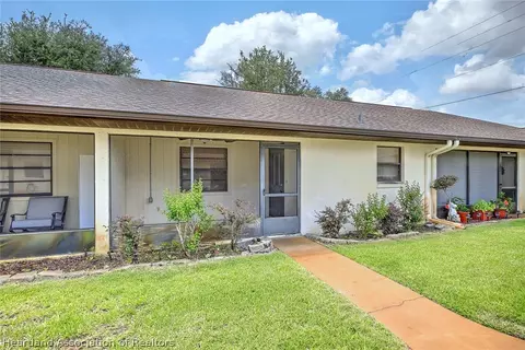 17 Charlton Dr, Lake Placid, FL 33852