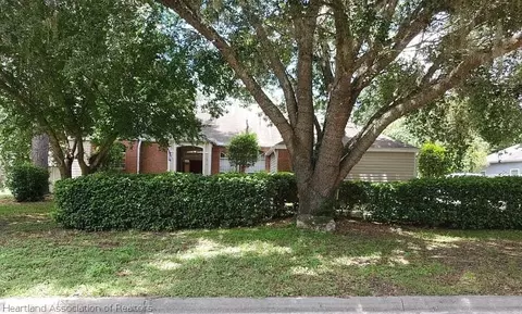 11616 NW 8th Ln, Gainesville, FL 32606