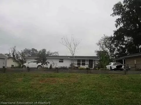 2011 Cornell Rd, Middleburg, FL 32068