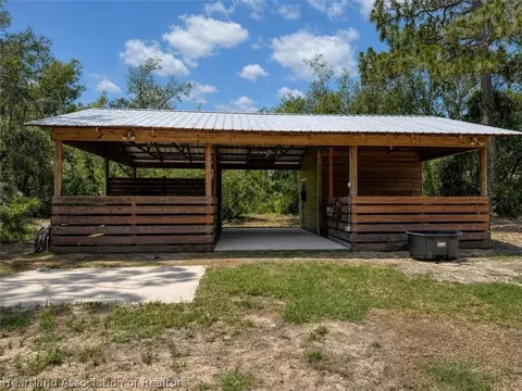 262 Moon Ranch Rd, Sebring, FL 33870 photo 4