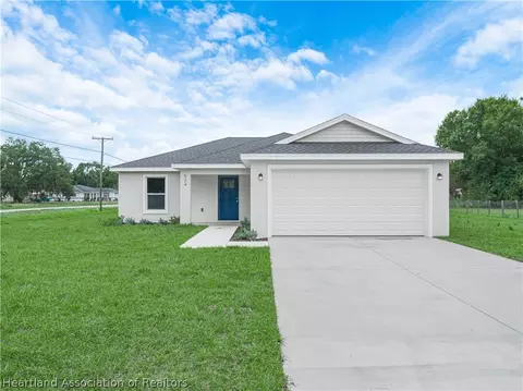 3021 Spruce St, Zolfo Springs, FL 33890