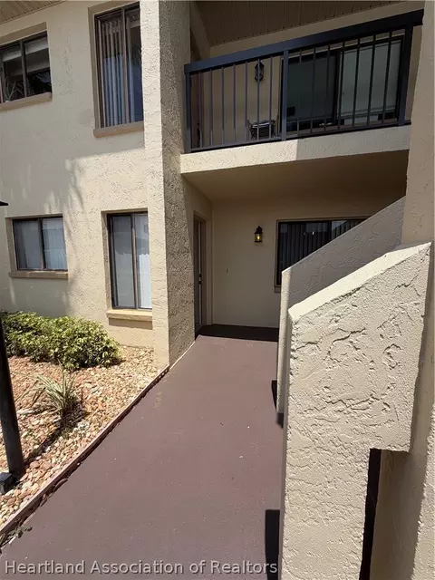 551 S Brevard Avenue 305, Cocoa Beach, FL 32931