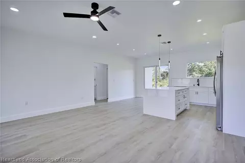 Living - 225 Triumph Dr, Sebring, FL 33872 photo 2 of 2