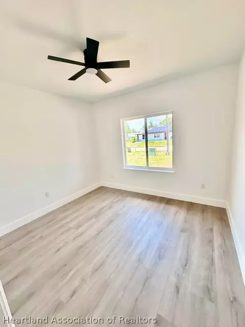 Bedroom - 225 Triumph Dr, Sebring, FL 33872 photo 6 of 6