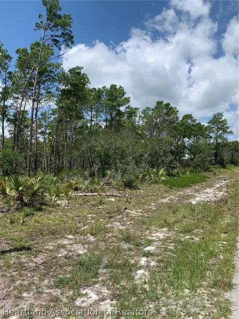 7633 Yumuri St, Sebring, FL 33872 photo 6