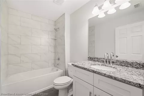 Bath - 2104 Flower Ter, Sebring, FL 33875 photo 5 of 6