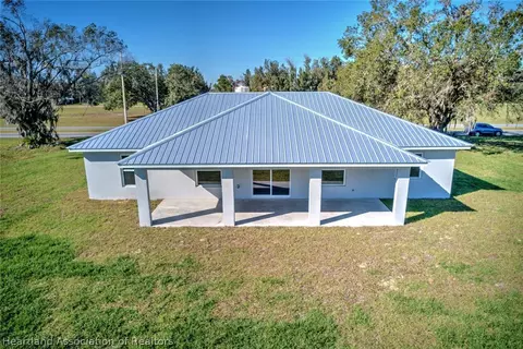 Exterior - 2104 Flower Ter, Sebring, FL 33875 photo 7 of 7