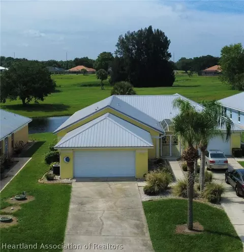 36 Clubhouse Ln, Sebring, FL 33876