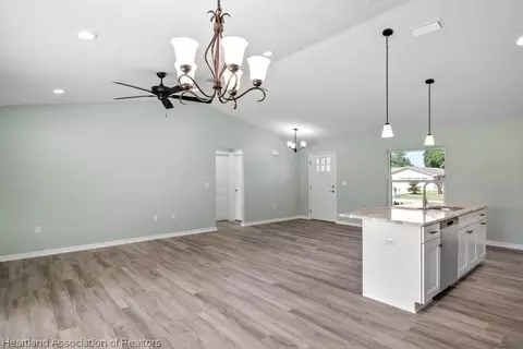 7609 Honeysuckle Dr, Sebring, FL 33876 photo 7