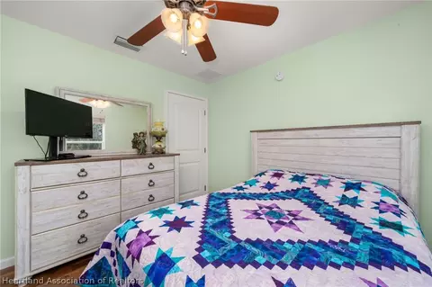Bedroom - 1440 Kyra Ave, Sebring, FL 33872 photo 4 of 4