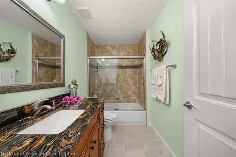 Bath - 1440 Kyra Ave, Sebring, FL 33872 photo 5 of 5