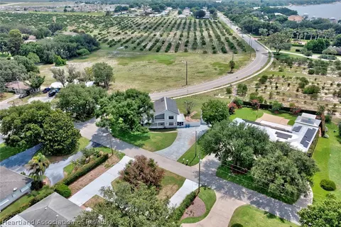 View/Area - 1216 Edgewater Point Dr, Sebring, FL 33870 photo 2 of 7