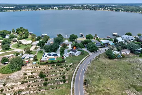 View/Area - 1216 Edgewater Point Dr, Sebring, FL 33870 photo 5 of 7