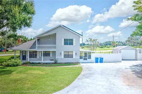 Exterior - 1216 Edgewater Point Dr, Sebring, FL 33870 photo 3 of 9