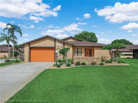 2909 Sugar Pine Cir, Sebring, FL 33872