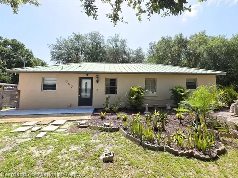 357 Pershing Ave, Lake Placid, FL 33852