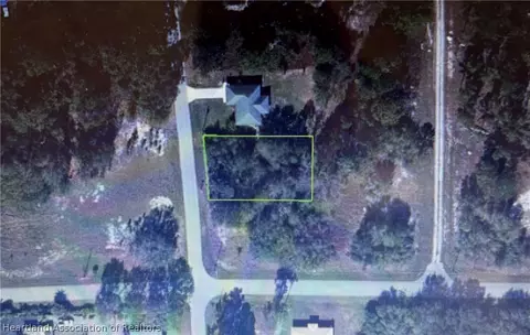 605 Fairfield Ave, Lake Placid, FL 33852