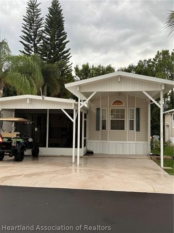 296 Shoreline Dr, Lake Placid, FL 33852